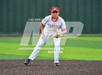 Thumbnail 2 in Katy vs Clear Springs (UIL 6A Regional Semi-Final Playoff) photogallery.