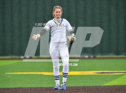 Thumbnail 3 in Katy vs Clear Springs (UIL 6A Regional Semi-Final Playoff) photogallery.