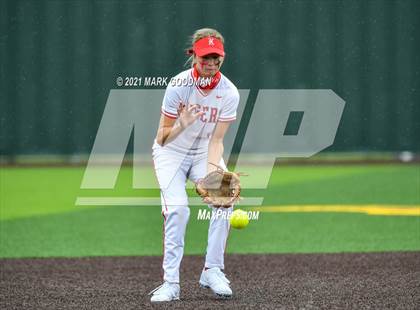 Thumbnail 1 in Katy vs Clear Springs (UIL 6A Regional Semi-Final Playoff) photogallery.