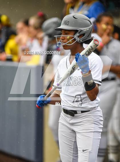 Thumbnail 3 in Katy vs Clear Springs (UIL 6A Regional Semi-Final Playoff) photogallery.