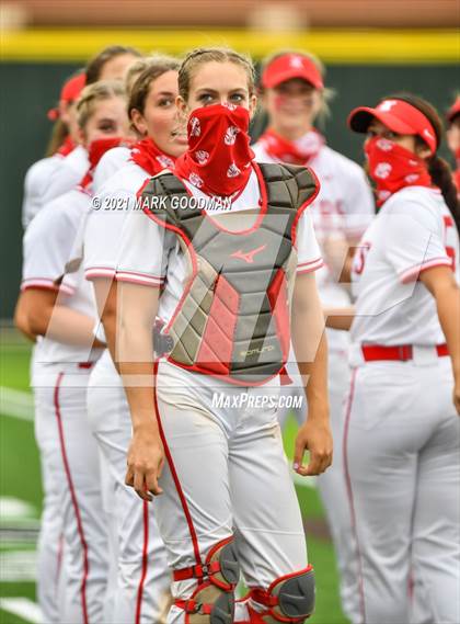 Thumbnail 2 in Katy vs Clear Springs (UIL 6A Regional Semi-Final Playoff) photogallery.