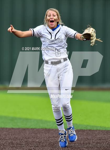 Thumbnail 3 in Katy vs Clear Springs (UIL 6A Regional Semi-Final Playoff) photogallery.