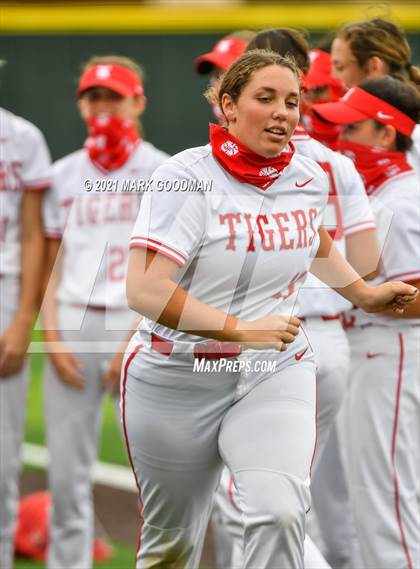Thumbnail 1 in Katy vs Clear Springs (UIL 6A Regional Semi-Final Playoff) photogallery.