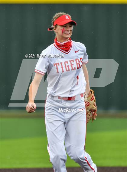 Thumbnail 1 in Katy vs Clear Springs (UIL 6A Regional Semi-Final Playoff) photogallery.