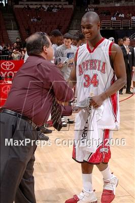 Thumbnail 3 in Artesia vs Santa Margarita (SS DIIIAA Final) photogallery.