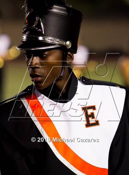 Thumbnail 1 in Mira Mesa vs. Escondido photogallery.