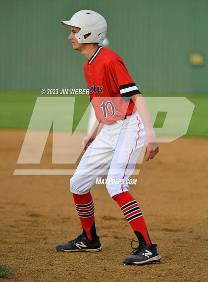 Thumbnail 3 in McCurtain @ Gore photogallery.