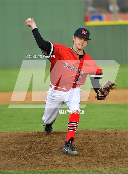 Thumbnail 3 in McCurtain @ Gore photogallery.