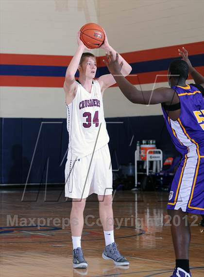 Thumbnail 1 in Lynwood vs Faith Lutheran (Tarkanian Classic) photogallery.