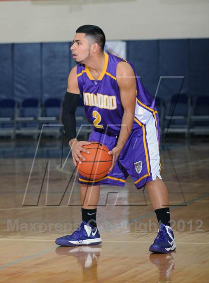 Thumbnail 2 in Lynwood vs Faith Lutheran (Tarkanian Classic) photogallery.