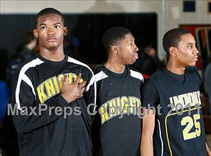 Thumbnail 3 in Uniondale vs White Plains (Harry Jefferson Holiday Showcase) photogallery.