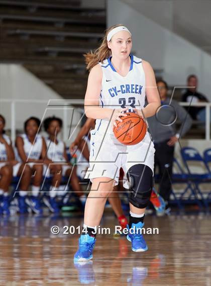 Thumbnail 1 in Yates vs. Cypress Creek (McDonald's Texas Invitational) photogallery.