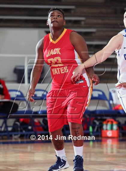 Thumbnail 2 in Yates vs. Cypress Creek (McDonald's Texas Invitational) photogallery.