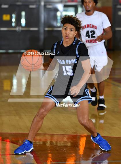 Thumbnail 1 in Rancho Verde vs. Villa Park (Nike Extravaganza) photogallery.