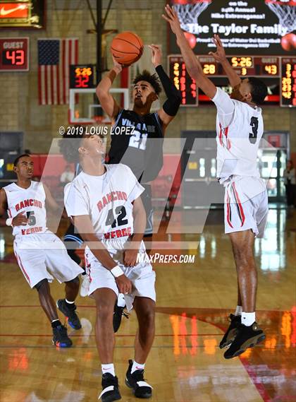 Thumbnail 3 in Rancho Verde vs. Villa Park (Nike Extravaganza) photogallery.