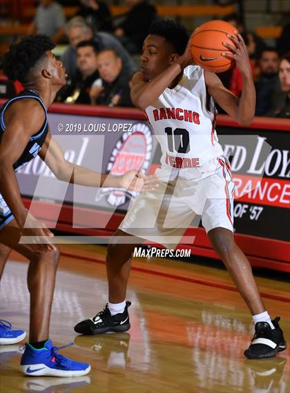 Thumbnail 1 in Rancho Verde vs. Villa Park (Nike Extravaganza) photogallery.