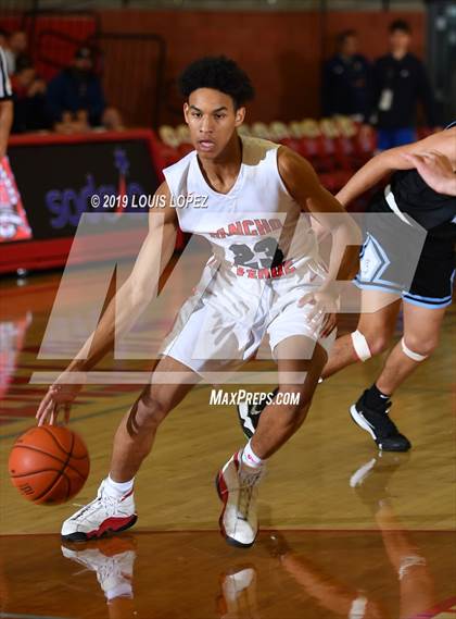 Thumbnail 2 in Rancho Verde vs. Villa Park (Nike Extravaganza) photogallery.