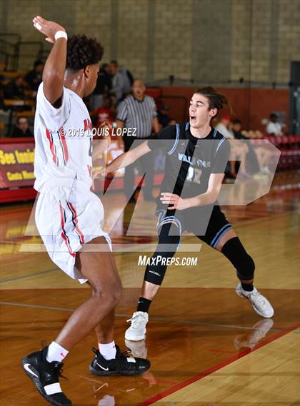 Thumbnail 2 in Rancho Verde vs. Villa Park (Nike Extravaganza) photogallery.