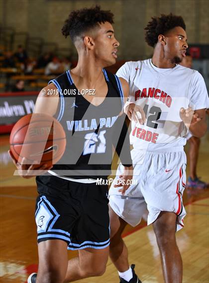Thumbnail 1 in Rancho Verde vs. Villa Park (Nike Extravaganza) photogallery.