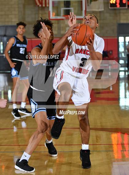 Thumbnail 3 in Rancho Verde vs. Villa Park (Nike Extravaganza) photogallery.