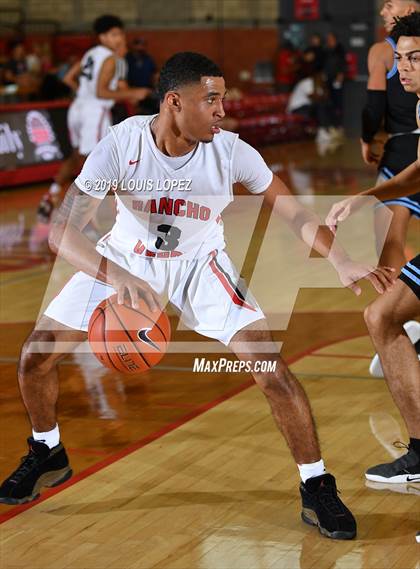 Thumbnail 1 in Rancho Verde vs. Villa Park (Nike Extravaganza) photogallery.