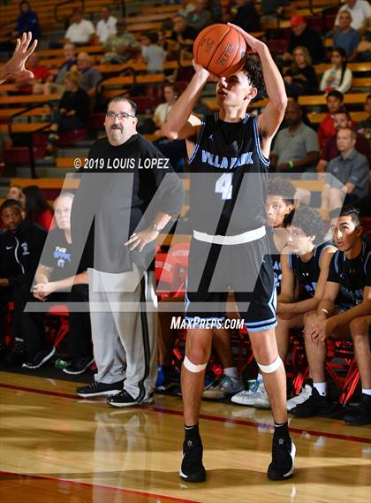 Thumbnail 2 in Rancho Verde vs. Villa Park (Nike Extravaganza) photogallery.
