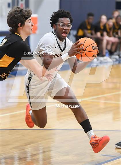 Thumbnail 3 in Desert Edge vs. Gilbert Christian (North Valley Shootout) photogallery.