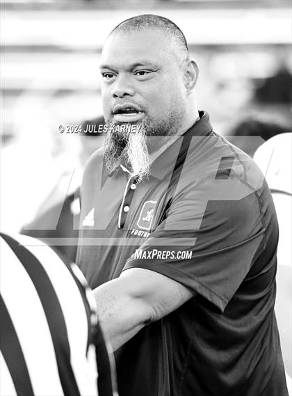 Thumbnail 3 in Orange Lutheran @ Bishop Gorman photogallery.