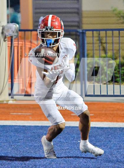 Thumbnail 3 in Orange Lutheran @ Bishop Gorman photogallery.