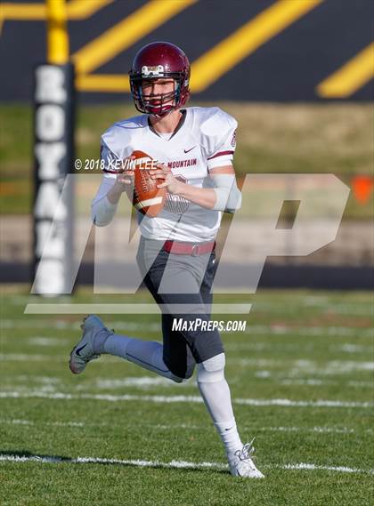 Thumbnail 2 in Maple Mountain @ Roy (UHSAA 5A First Round) photogallery.
