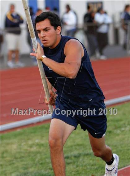 Thumbnail 1 in CIF LACS Matsers Championships (Boys Pole Vault) photogallery.