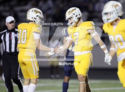 Thumbnail 2 in Dripping Springs @ Akins photogallery.