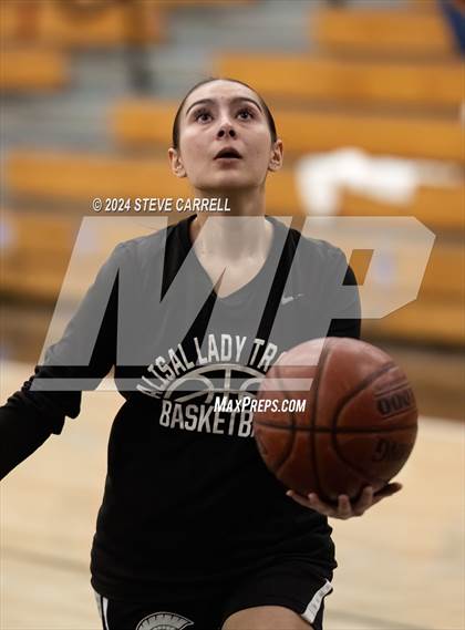 Thumbnail 1 in Alisal @ Foothill (CIF State Championship Division 4 Round 2) photogallery.