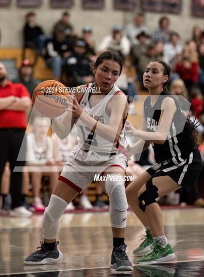 Thumbnail 1 in Alisal @ Foothill (CIF State Championship Division 4 Round 2) photogallery.