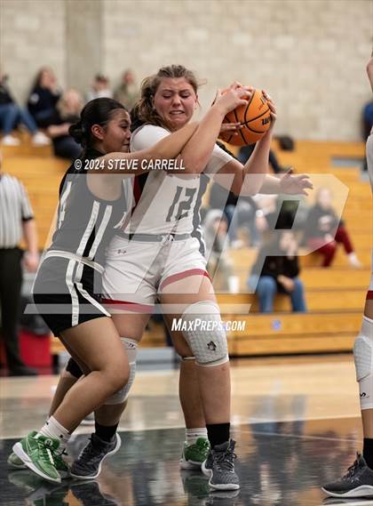 Thumbnail 1 in Alisal @ Foothill (CIF State Championship Division 4 Round 2) photogallery.