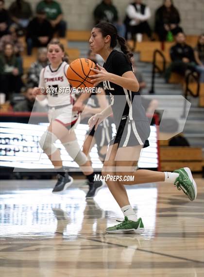 Thumbnail 1 in Alisal @ Foothill (CIF State Championship Division 4 Round 2) photogallery.