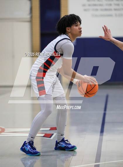 Thumbnail 1 in Beckman vs Maranatha (CIF SS Div 3AA Rnd 2 Playoff) photogallery.