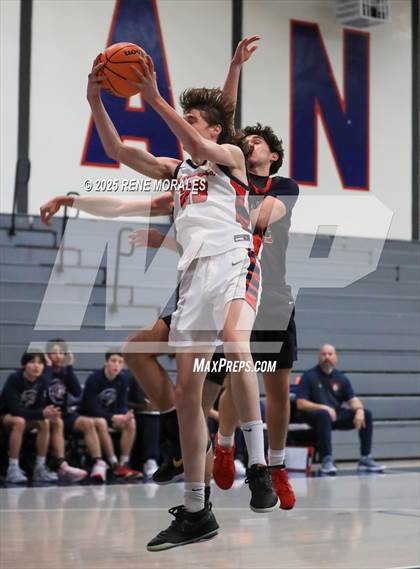 Thumbnail 3 in Beckman vs Maranatha (CIF SS Div 3AA Rnd 2 Playoff) photogallery.