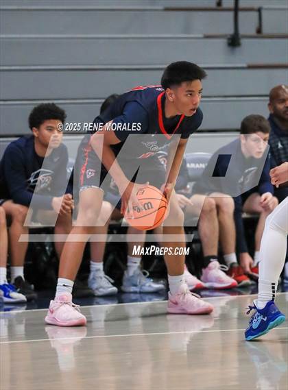 Thumbnail 1 in Beckman vs Maranatha (CIF SS Div 3AA Rnd 2 Playoff) photogallery.
