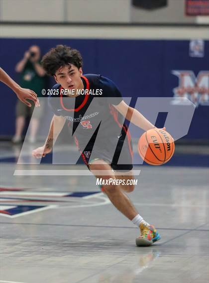 Thumbnail 2 in Beckman vs Maranatha (CIF SS Div 3AA Rnd 2 Playoff) photogallery.