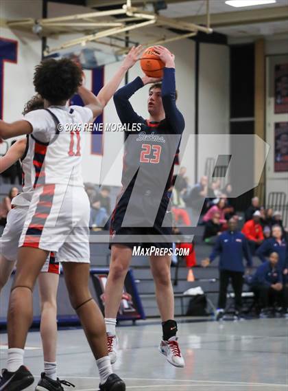 Thumbnail 3 in Beckman vs Maranatha (CIF SS Div 3AA Rnd 2 Playoff) photogallery.