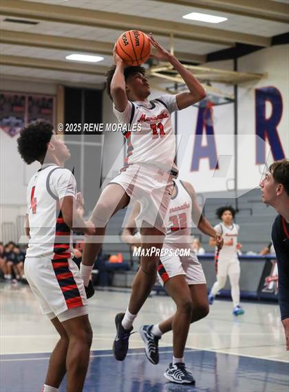 Thumbnail 2 in Beckman vs Maranatha (CIF SS Div 3AA Rnd 2 Playoff) photogallery.