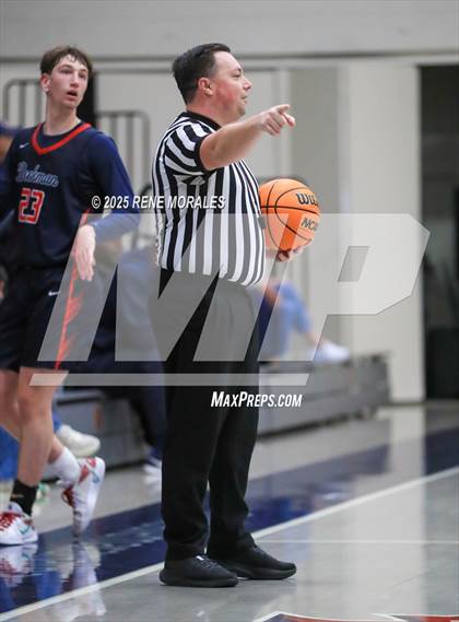 Thumbnail 2 in Beckman vs Maranatha (CIF SS Div 3AA Rnd 2 Playoff) photogallery.