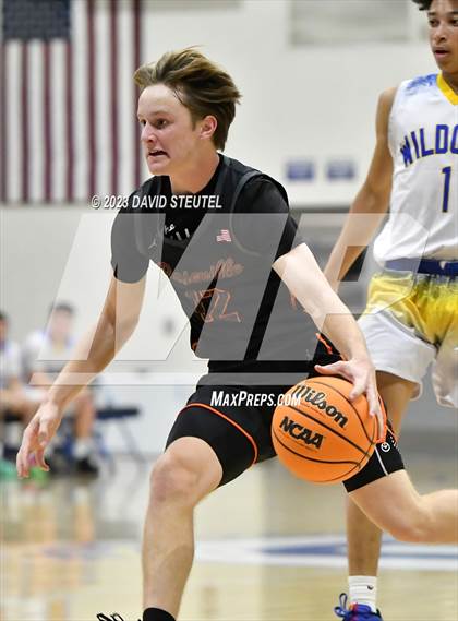 Thumbnail 2 in Roseville vs. Wood (Les Curry Invitational) photogallery.