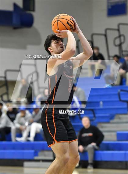 Thumbnail 2 in Roseville vs. Wood (Les Curry Invitational) photogallery.
