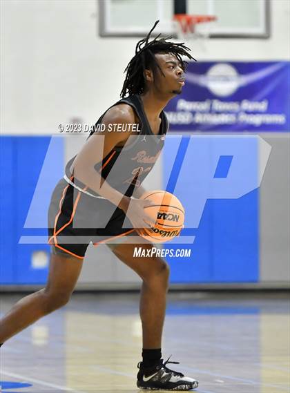 Thumbnail 3 in Roseville vs. Wood (Les Curry Invitational) photogallery.