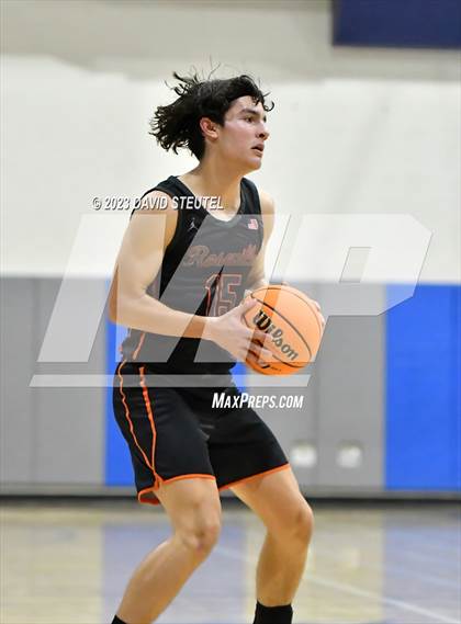Thumbnail 2 in Roseville vs. Wood (Les Curry Invitational) photogallery.
