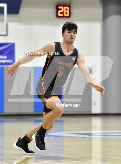 Thumbnail 2 in Roseville vs. Wood (Les Curry Invitational) photogallery.