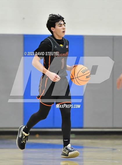 Thumbnail 1 in Roseville vs. Wood (Les Curry Invitational) photogallery.