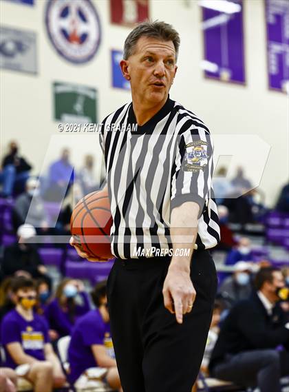 Thumbnail 1 in Noblesville @ Guerin Catholic photogallery.